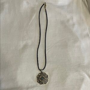 Women’s Silver Pendant Necklace